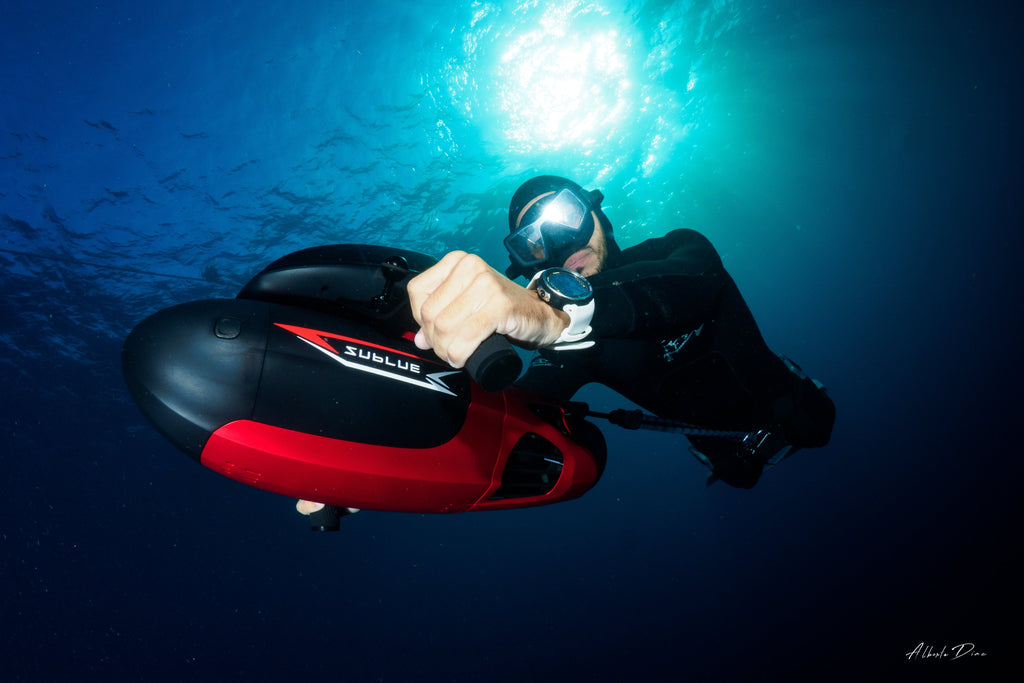 Vapor Underwater Diving or Snorkeling Scooter Watercraft