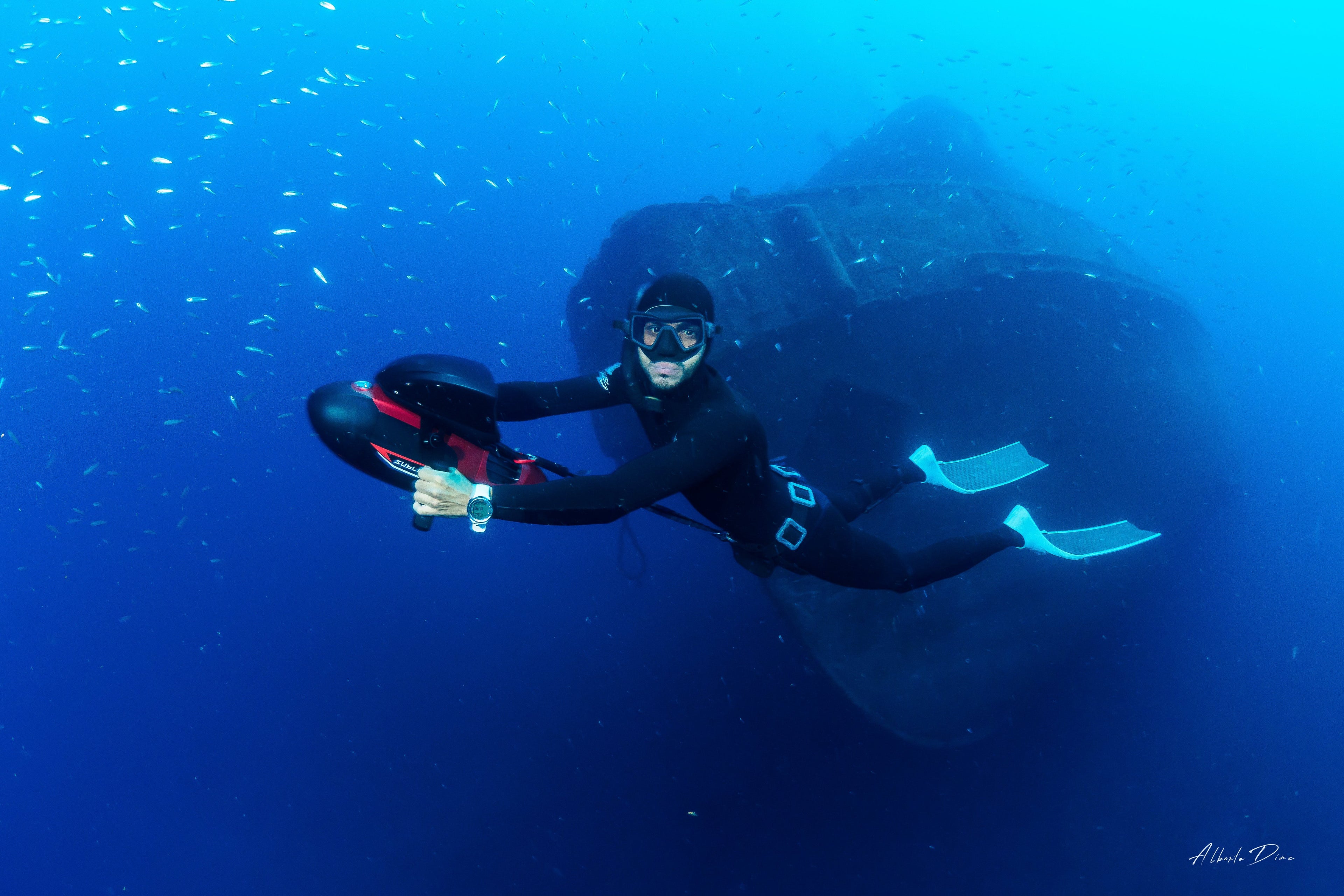 Vapor Underwater Diving or Snorkeling Scooter Watercraft