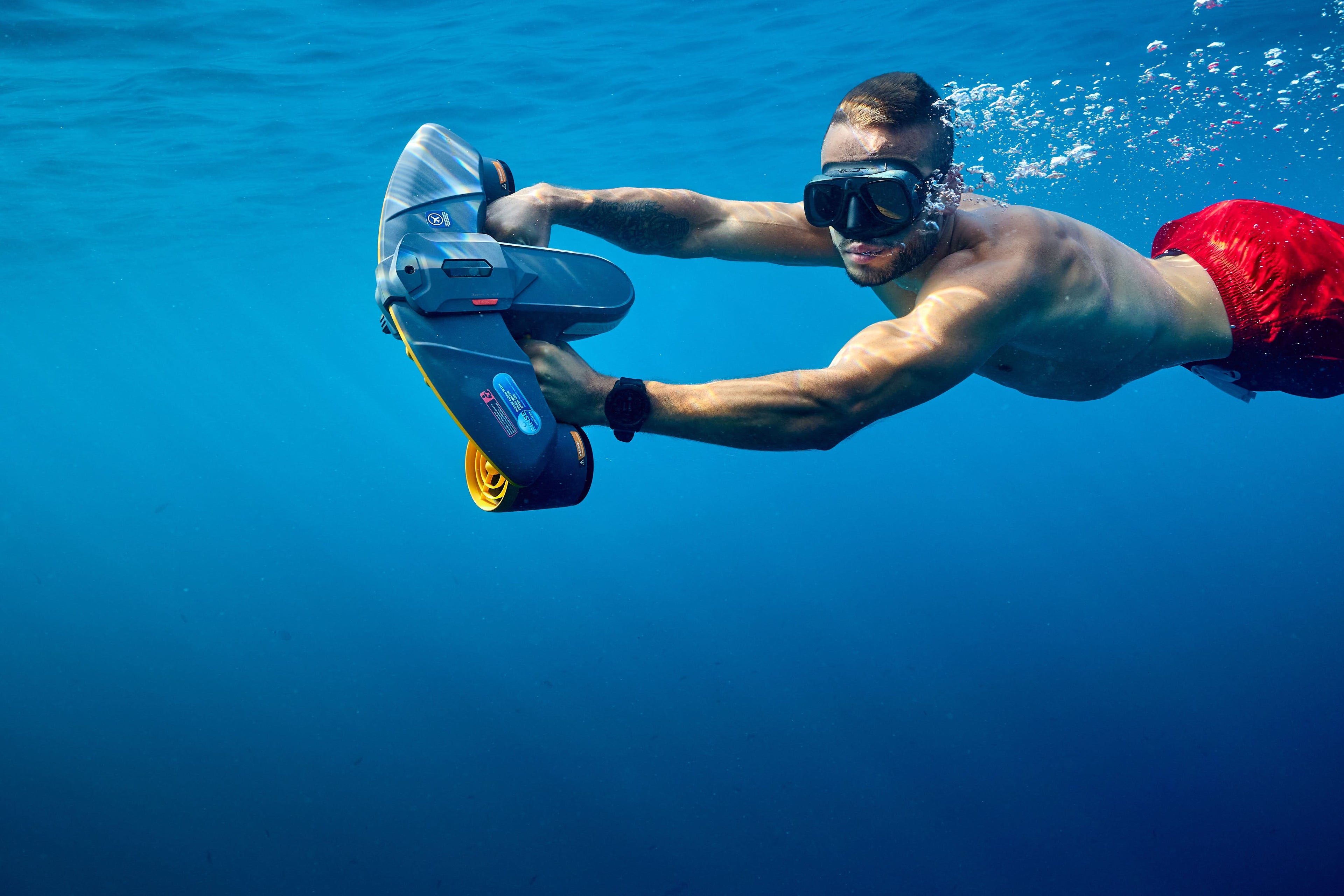 Navbow+ Underwater Smart Scooter, Real-time OLED display, 3-speed