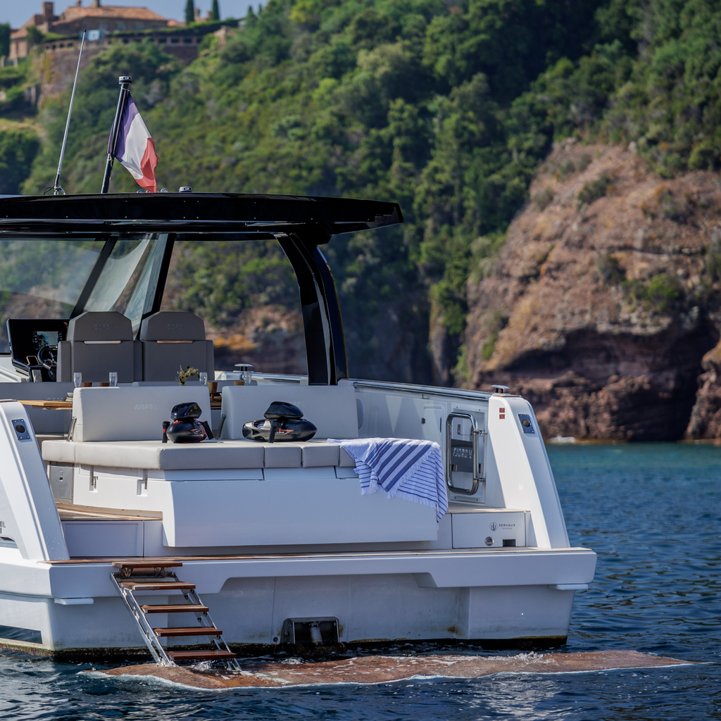Vapor Underwater Diving or Snorkeling Scooter Watercraft
