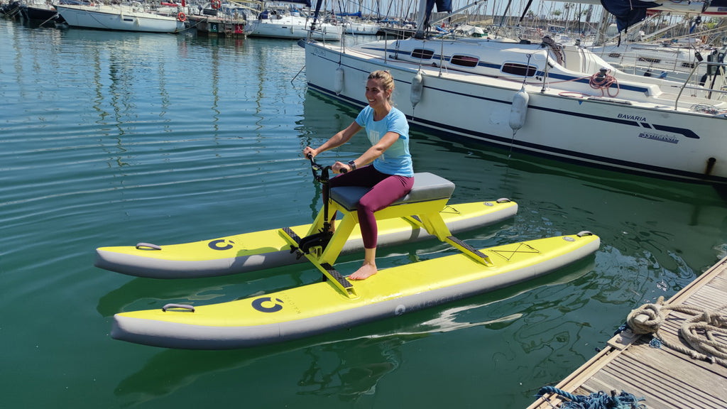 LUX KAHE POD 600 Battery Powered Pontoon, One to Two Rider Water eScooter