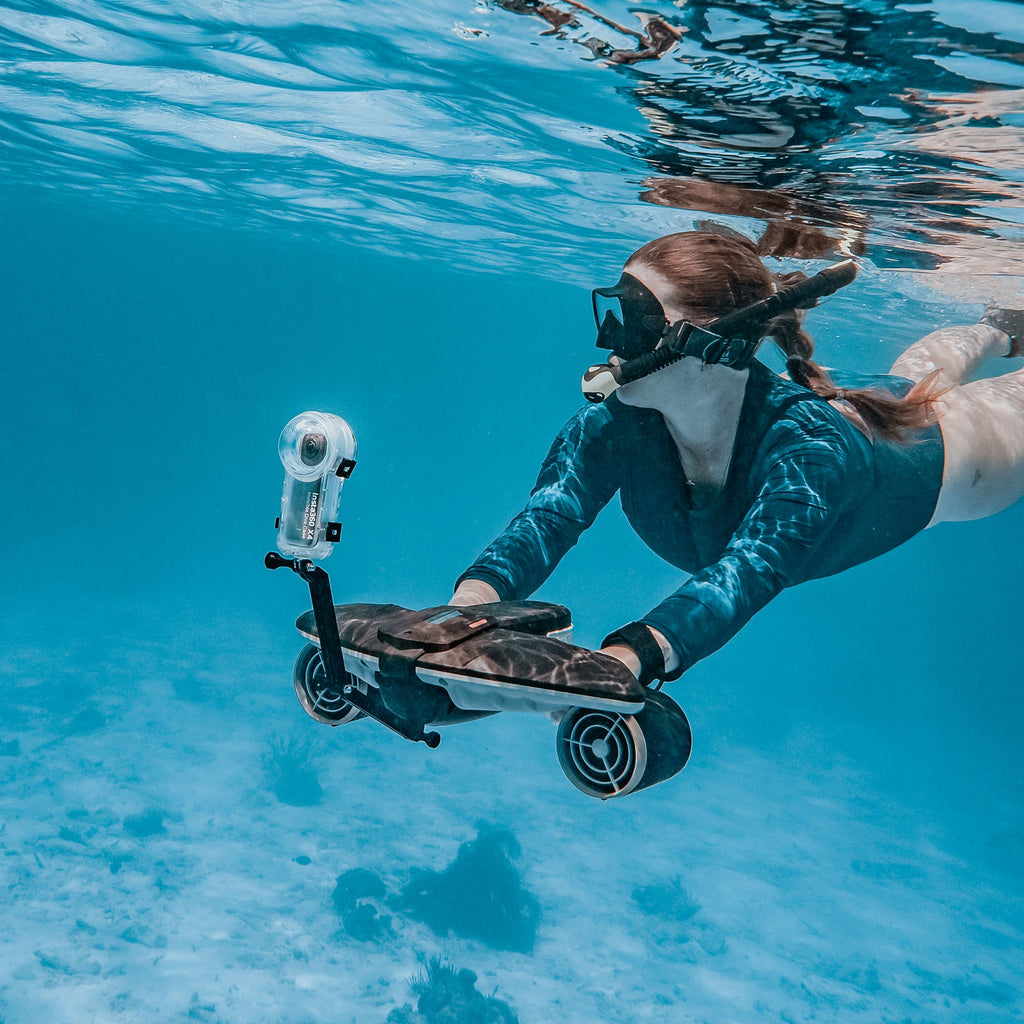 Navbow+ Underwater Smart Scooter, Real-time OLED display, 3-speed