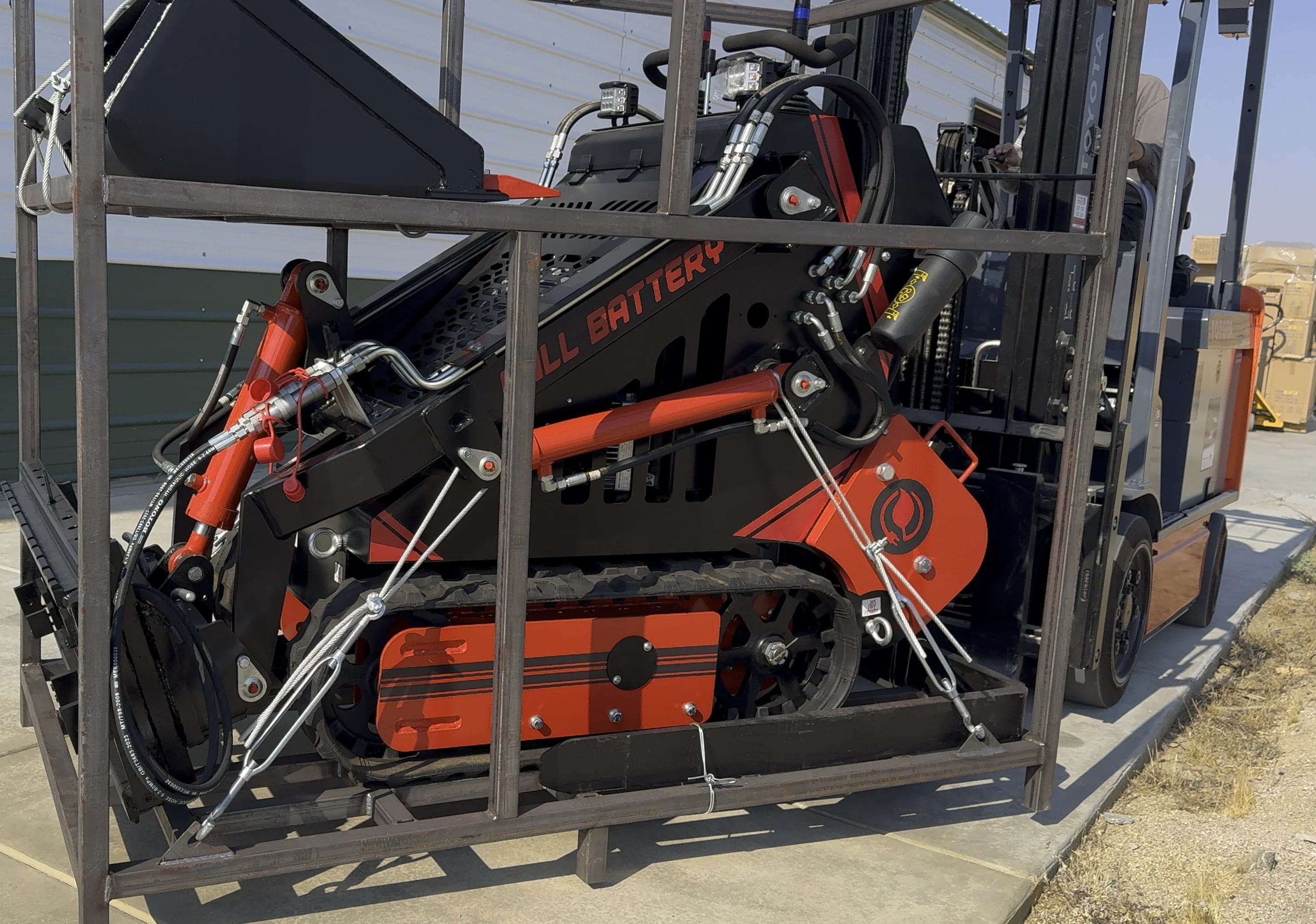 Full Battery Mini-Track Loader Skid Steer 72V 16.4kWh Lithium Battery, 2000 lbs. capacity, Various attachment options