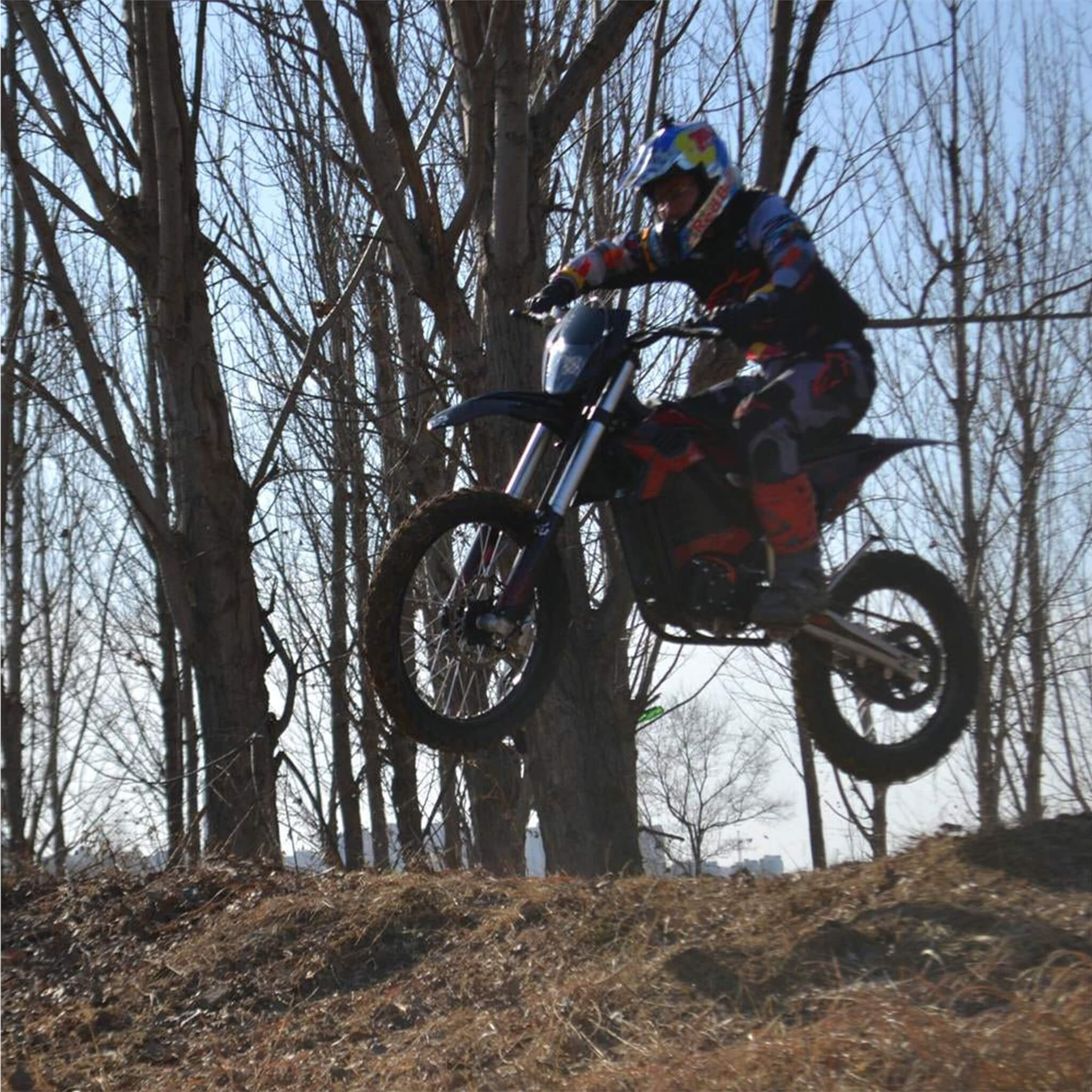 Electric Dirt Bike, MotoTec Venom High-Performance 72V/12000W White (SAK70326)